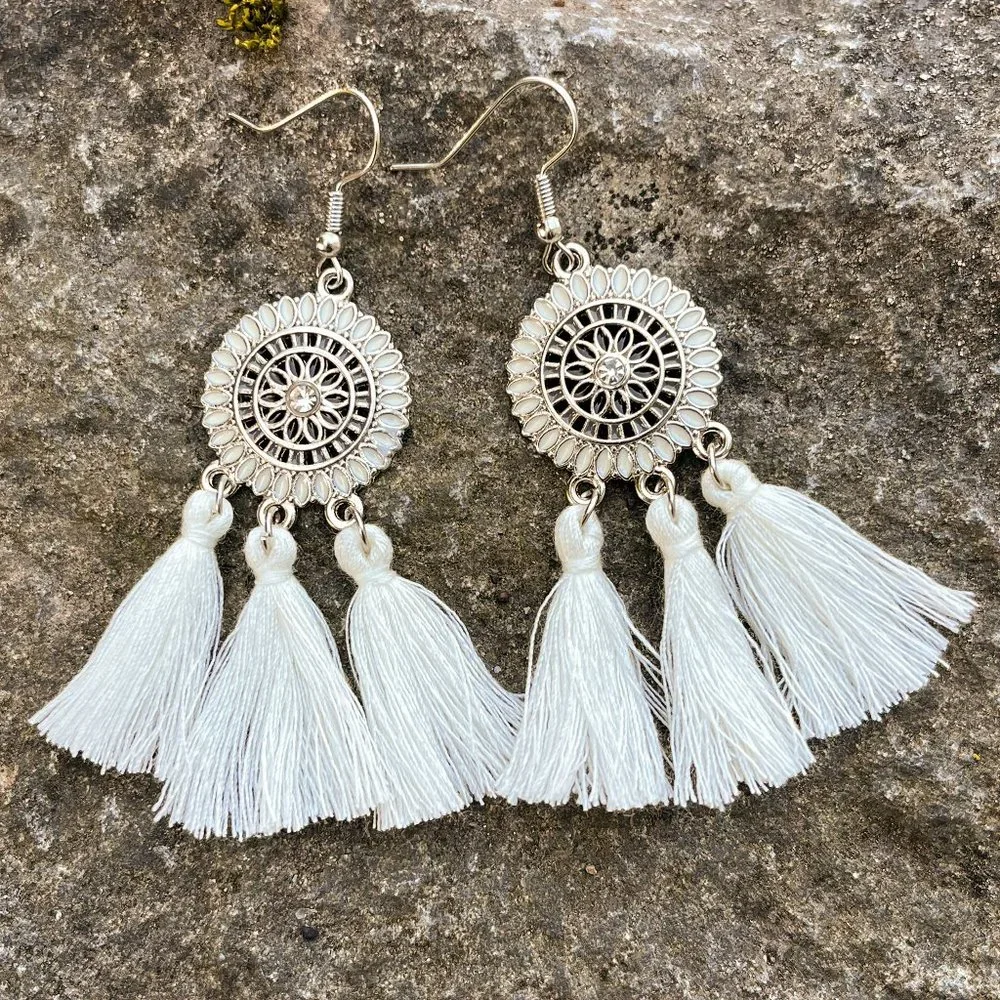 Flower Bohemian Fringe Tassel Earrings Cream - Picture 4 of 5